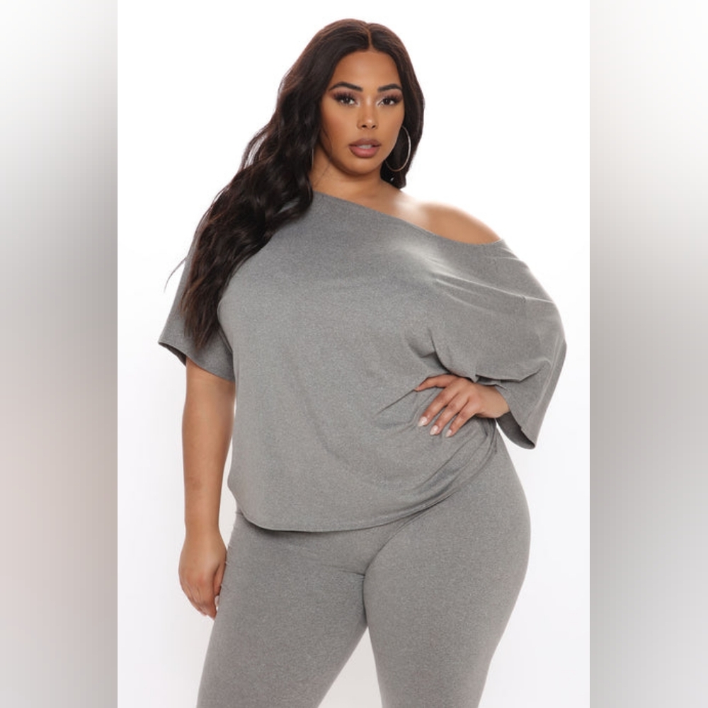 Gray Off-Shoulder Top and Leggings Set (XL) - Picture 10 of 11